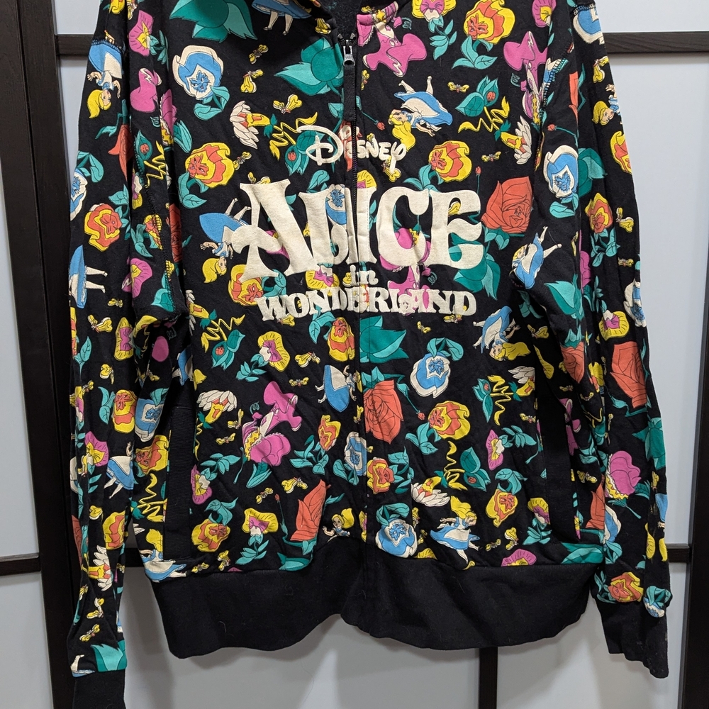 Disney Alice in Wonderland Hoodie - Picture 2 of 6